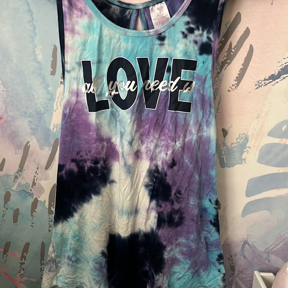 Large tank top